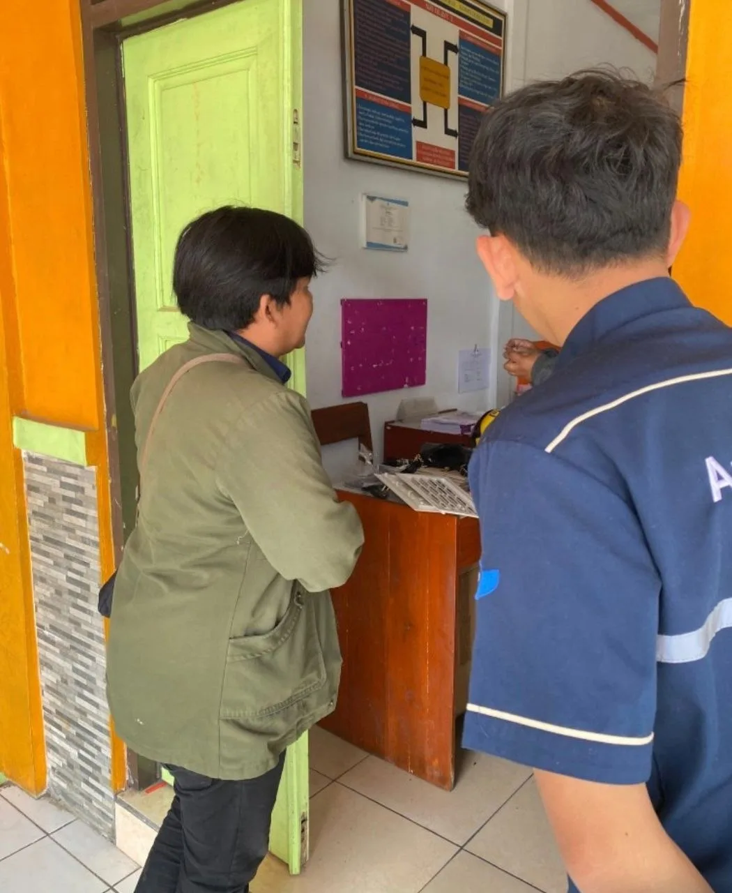 Kunjungan tim marketing dan direksi ke sekolah - foto 11